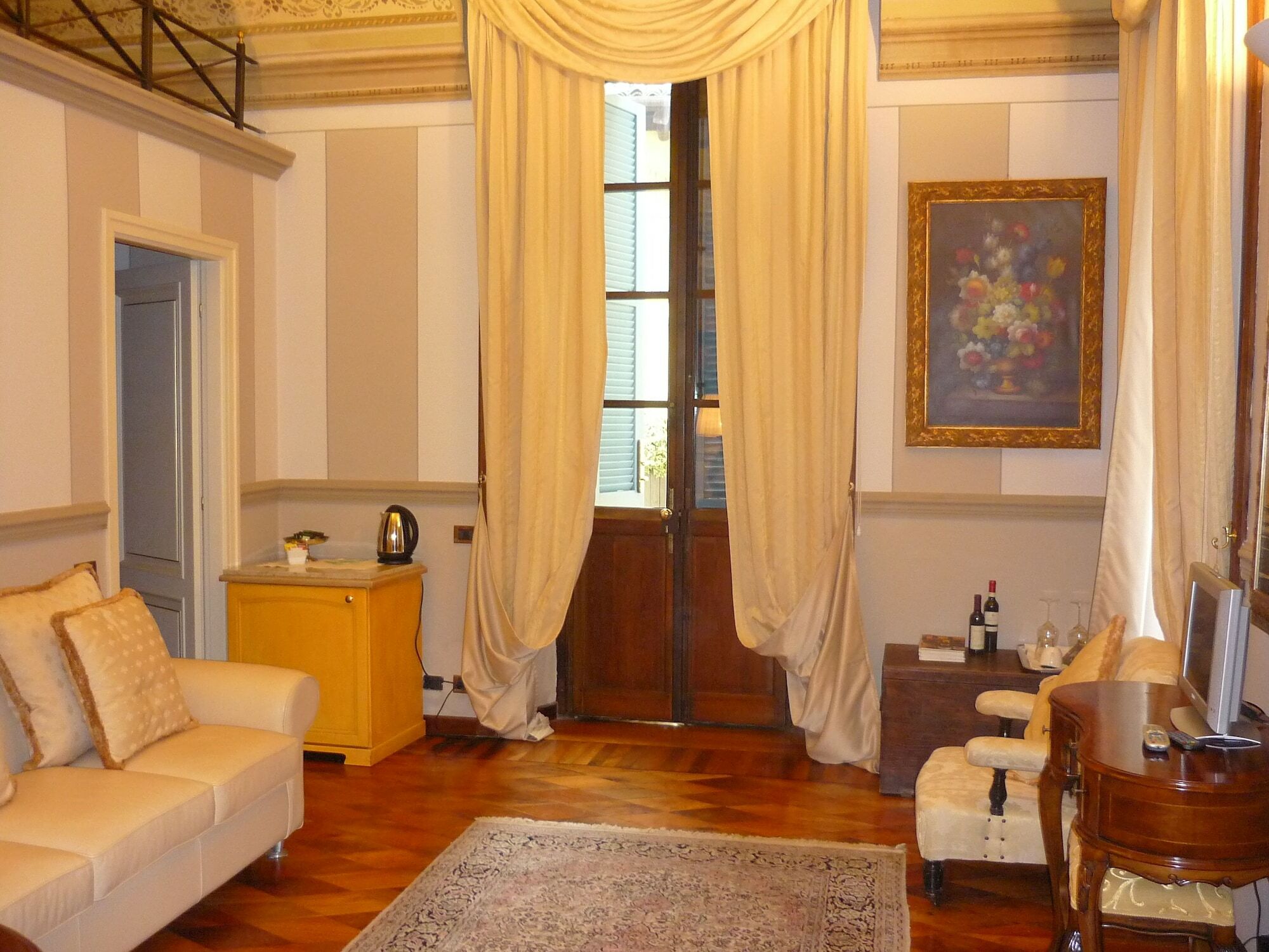 Hotel Villa Beccaris Monforte dʼAlba Exterior foto